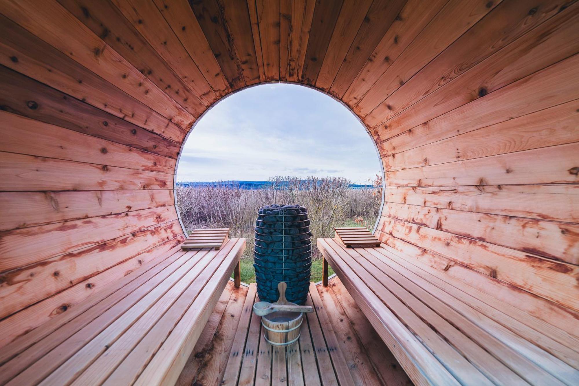 Hunsrueck Valley View Apartment With Cedar Sauna Bruschied エクステリア 写真