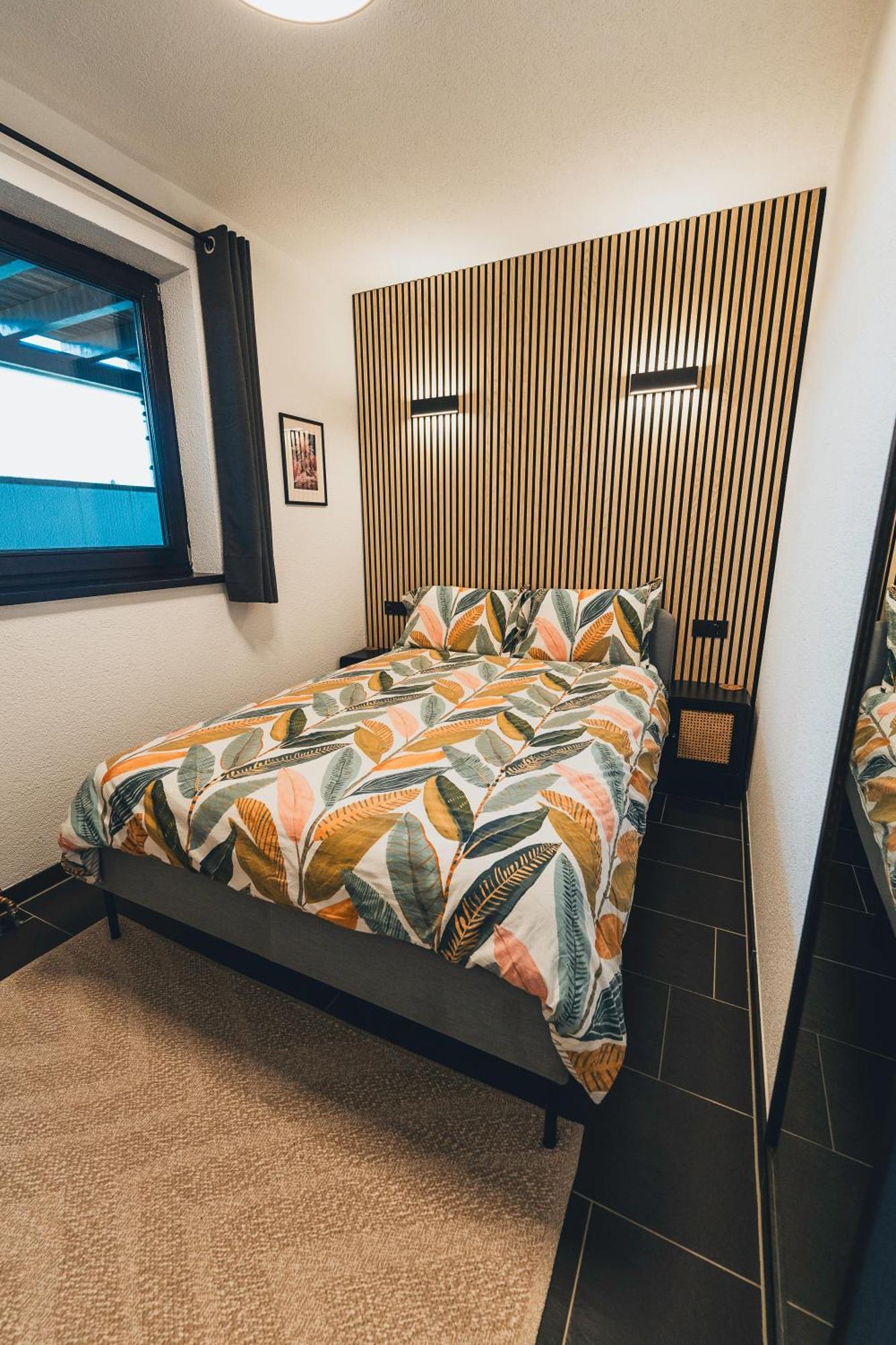 Hunsrueck Valley View Apartment With Cedar Sauna Bruschied エクステリア 写真